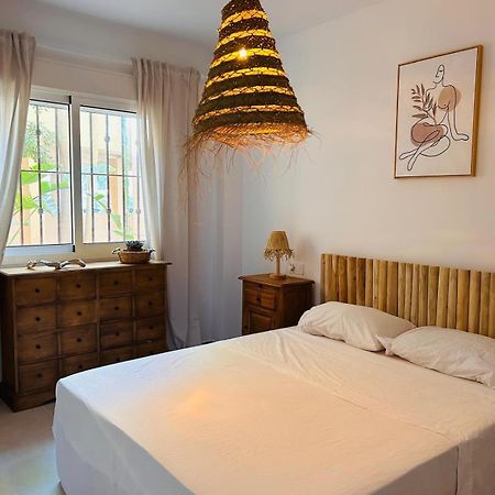 Beachfront Nudist Apartment In Vera Playa Playas de Vera Extérieur photo